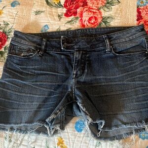 Never worn size 7/8r